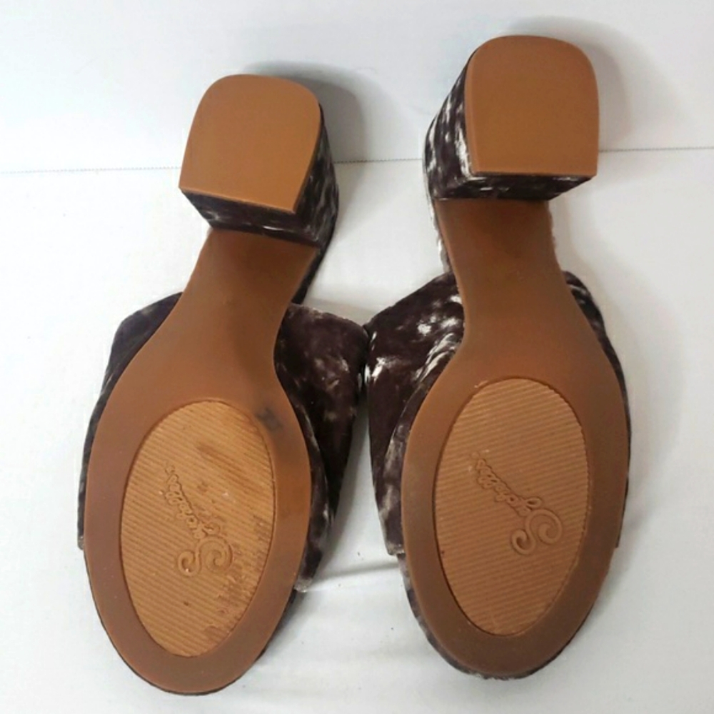 Seychelles Velvet Commute Block Heel Sandal Mules Grey Slip In Round Toe - Picture 14 of 17